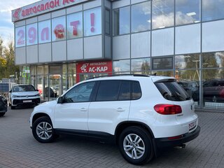 2011 Volkswagen Tiguan I Рестайлинг, белый, 1080000 рублей, вид 3
