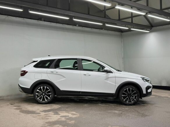 2026 Lada (ВАЗ) Vesta SW Cross I Рестайлинг (NG), белый - вид 9