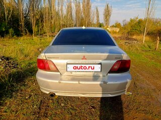2002 Mitsubishi Galant VIII Рестайлинг, серебристый, 150000 рублей, вид 3