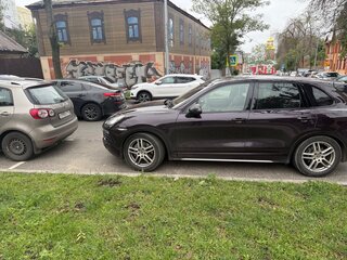 2012 Porsche Cayenne II (958), фиолетовый, 2300000 рублей, вид 4