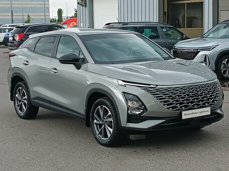 2024 Omoda C5 I Рестайлинг, серебристый, 1680000 рублей, вид 3