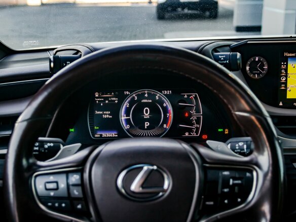 2021 Lexus ES 250 VII, белый, 3180000 рублей - вид 20