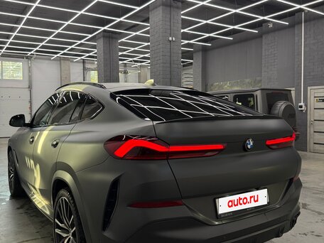2022 BMW X6 40d III (G06), серый, 10000000 рублей, вид 3