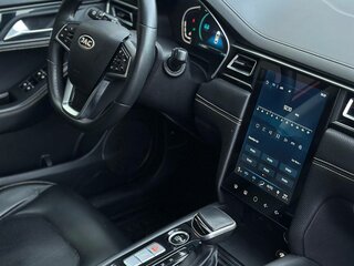 2022 JAC J7 I, красный, 650000 рублей, вид 5