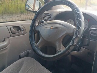 2001 Chrysler Voyager IV, серебристый, 300000 рублей, вид 4