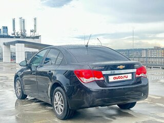 2013 Chevrolet Cruze I Рестайлинг, чёрный, 669900 рублей, вид 3