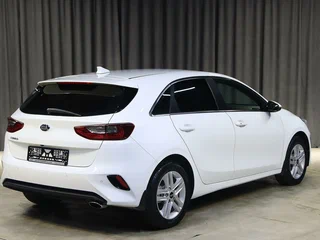 2020 Kia Ceed III, белый, 1749000 рублей, вид 2
