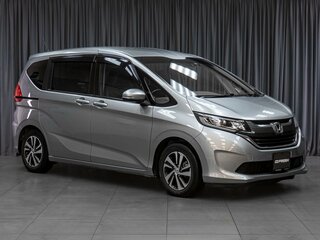 2019 Honda Freed II, серый, 1739000 рублей, вид 1