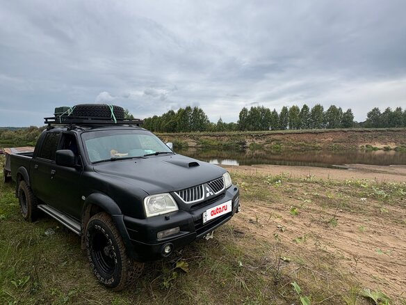 2005 Mitsubishi L200 III Рестайлинг, серый, 700000 рублей - вид 6