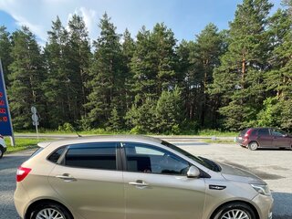 2013 Kia Rio III, бежевый, 760000 рублей, вид 3