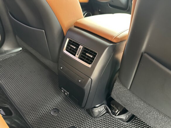 2020 Lexus RX 300 IV Рестайлинг, белый, 4850000 рублей - вид 17