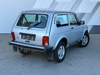 2018 Lada (ВАЗ) 2121 (4x4) I Рестайлинг, серебристый, 680000 рублей, вид 3