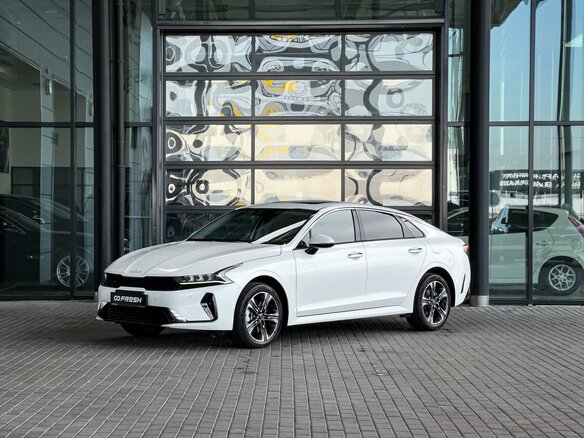2024 Kia K5 III, белый - вид 2