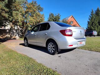 2015 Renault Logan II, серебристый, 810000 рублей, вид 5