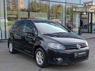 2011 Volkswagen Golf Plus II, чёрный, 520000 рублей, вид 3