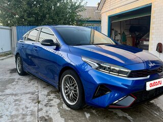 2022 Kia Cerato IV Рестайлинг, синий, 2630000 рублей, вид 2