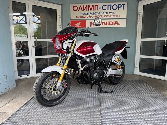 2026 Honda CB 1300, белый, 2699900 рублей - вид 4