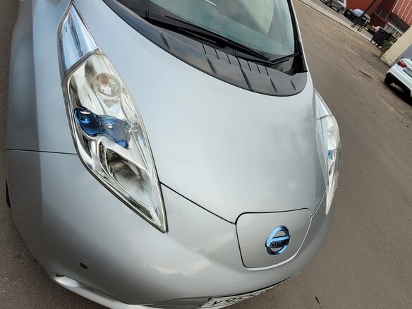 2012 Nissan Leaf (EM57) I (ZE0/AZE0), серебристый, 899000 рублей - вид 11