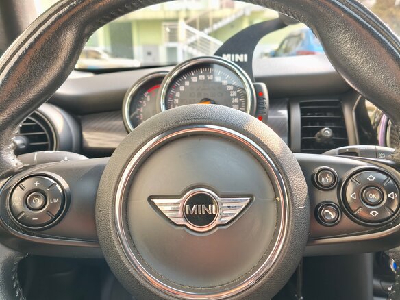 2017 Mini Hatch Cooper S III (F55/F56), синий, 1760000 рублей - вид 13