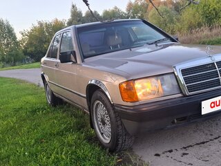 1985 Mercedes-Benz 190 (W201), золотистый, 372000 рублей, вид 4