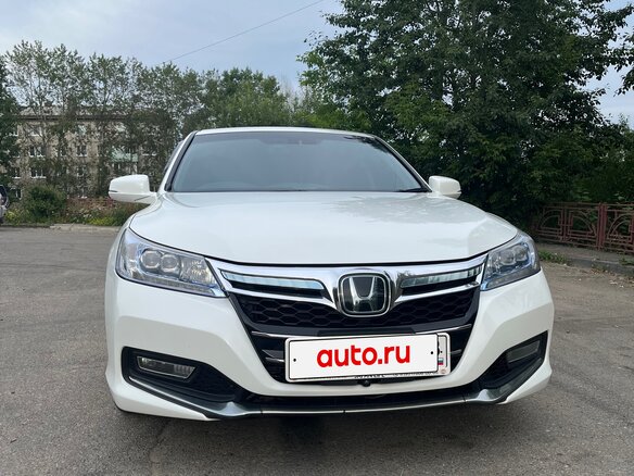 2013 Honda Accord IX, белый, 1720000 рублей - вид 2