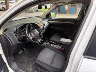 2012 Mitsubishi Outlander III, белый, 750000 рублей, вид 5