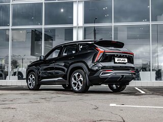 2025 Geely Atlas II, чёрный, 3723381 рублей, вид 2