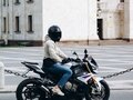 2017 BMW S 1000 R, белый, 1360000 рублей - вид 2
