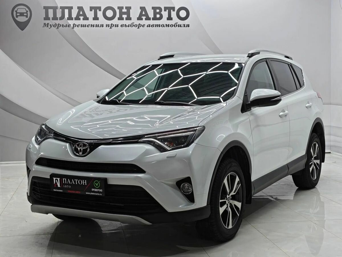 Открыть фотографии: Toyota RAV4 IV (XA40) Рестайлинг