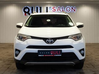 2018 Toyota RAV4 IV (XA40) Рестайлинг, белый, 2750000 рублей, вид 2