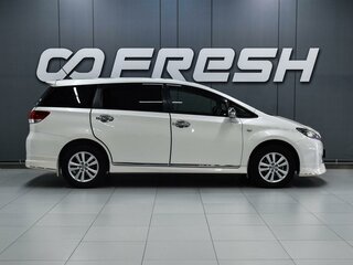 2012 Toyota Wish II Рестайлинг, белый, 1380000 рублей, вид 5
