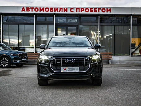 2022 Audi Q8 45 TDI I (4M), чёрный, 6750000 рублей, вид 3