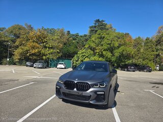 2021 BMW X6 M50d III (G06), серый, 8700000 рублей, вид 5