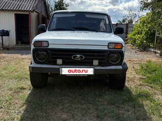 2001 Lada (ВАЗ) 2121 (4x4) I Рестайлинг, белый, 290000 рублей, вид 1