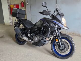 2021 Suzuki V-Strom DL 650, серебристый, 915000 рублей, вид 2
