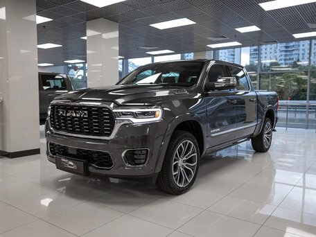 2026 Ram 1500 Crew Cab V Рестайлинг, серый, 9950000 рублей, вид 3