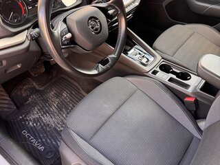 2021 Skoda Octavia IV (A8), белый, 2200000 рублей, вид 5