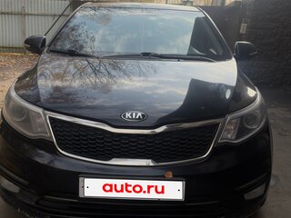 2015 Kia Rio III Рестайлинг, чёрный, 830000 рублей, вид 1