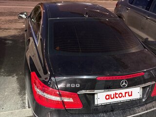 2011 Mercedes-Benz E-Класс 200 7G-Tronic IV (W212, S212, C207), чёрный, 1279000 рублей, вид 3