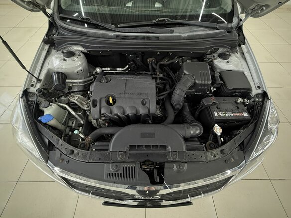 2010 Kia Ceed I Рестайлинг, серебристый, 520000 рублей - вид 12