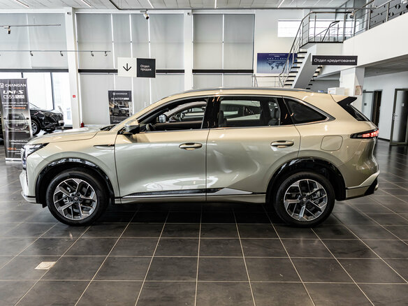 2025 Changan CS75 Plus IV, коричневый, 4339900 рублей - вид 9