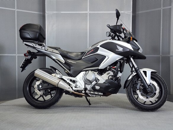 2013 Honda NC 700X, серебристый, 649000 рублей