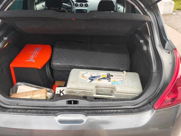 2008 Peugeot 308 I, серый, 599999 рублей - вид 9