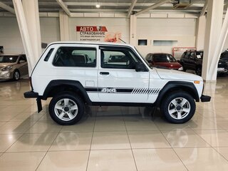 2020 Lada (ВАЗ) 2121 (4x4) I Рестайлинг (2020), белый, 680000 рублей, вид 4