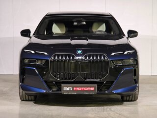 2026 BMW 7 серии 740d xDrive VII (G70), чёрный, 16597000 рублей, вид 2