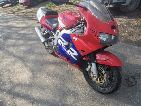 1999 Honda CBR 919RR Fireblade, красный, 250000 рублей, вид 2