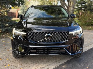 2025 Volvo XC60 II Рестайлинг 2, чёрный, 5750000 рублей, вид 1