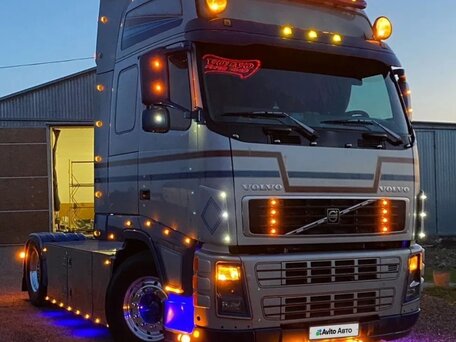 1997 Volvo FH, красный, 1500000 рублей, вид 1