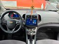 2013 Chevrolet Aveo II, серебристый, 680000 рублей - вид 7