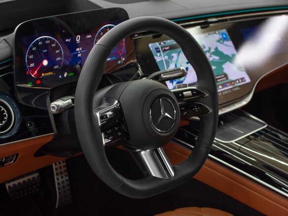 2026 Mercedes-Benz S-Класс 580 Long 4MATIC VII (W223) Рестайлинг, чёрный, 28500000 рублей - вид 5